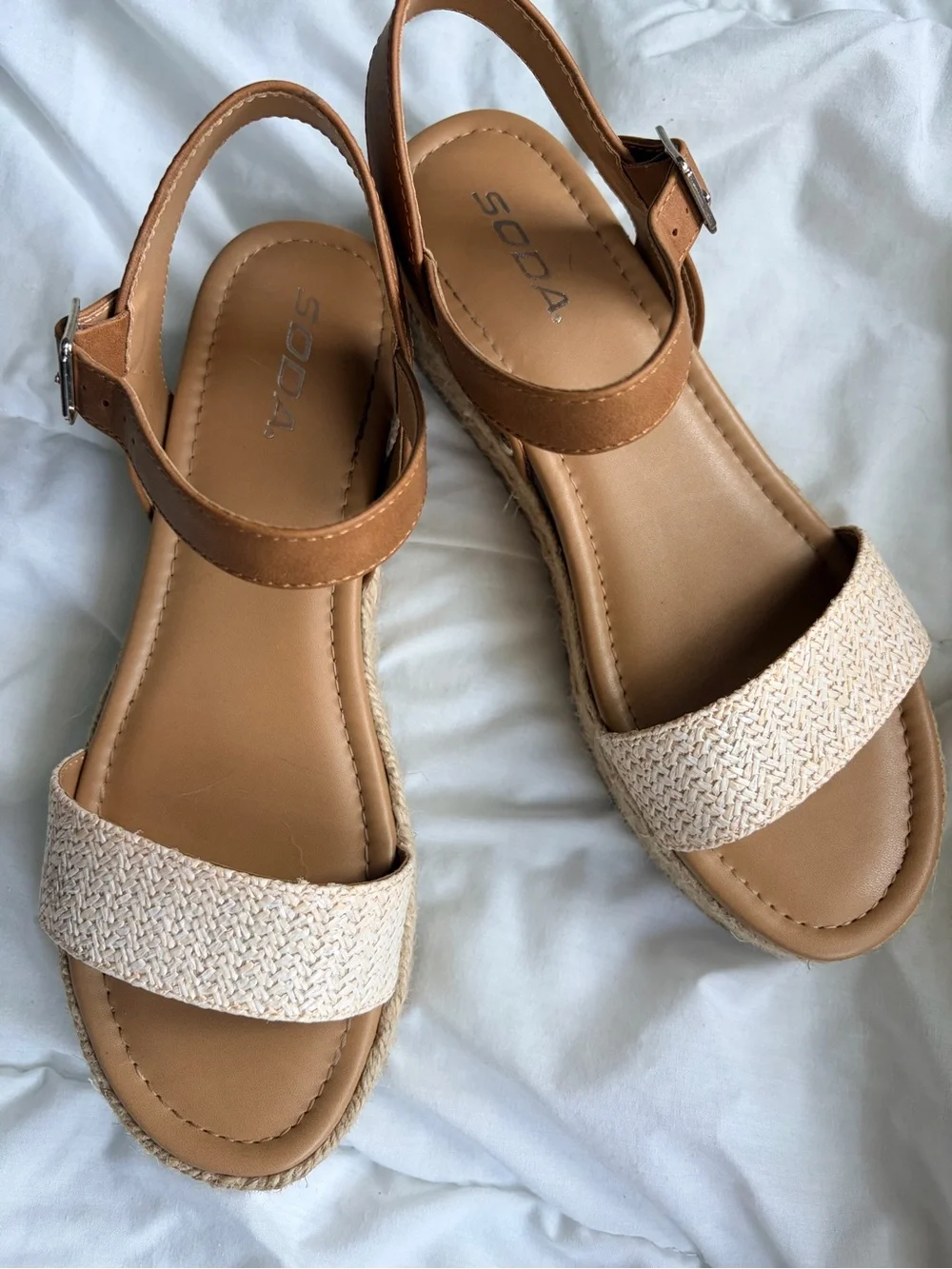 Soda women’s tan